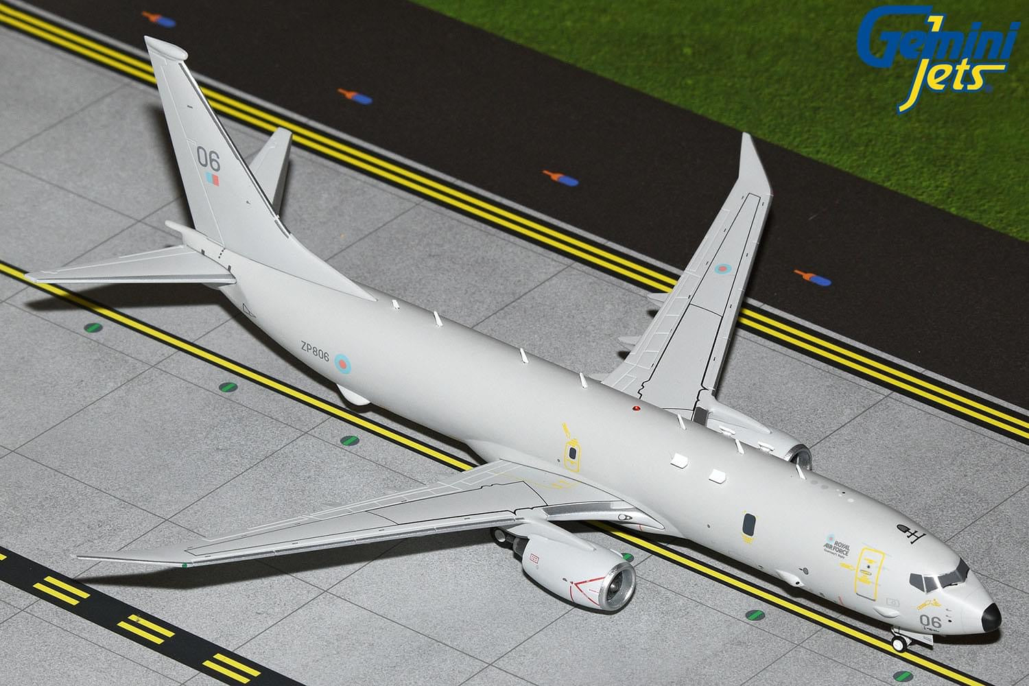 Gemini Jets G2RAF1227 1:200 Royal Air Force Poseidon MRA1