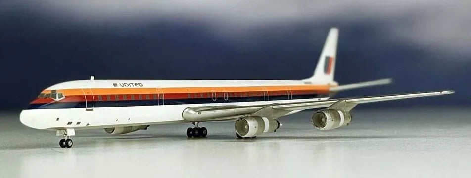 Aero Classics AC219551 1:200 United Airlines DC-8-61 N8088U -MTS