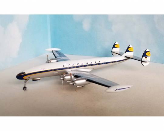 Western Models 1:200 Lufthansa L-1049G Constellation WM219917