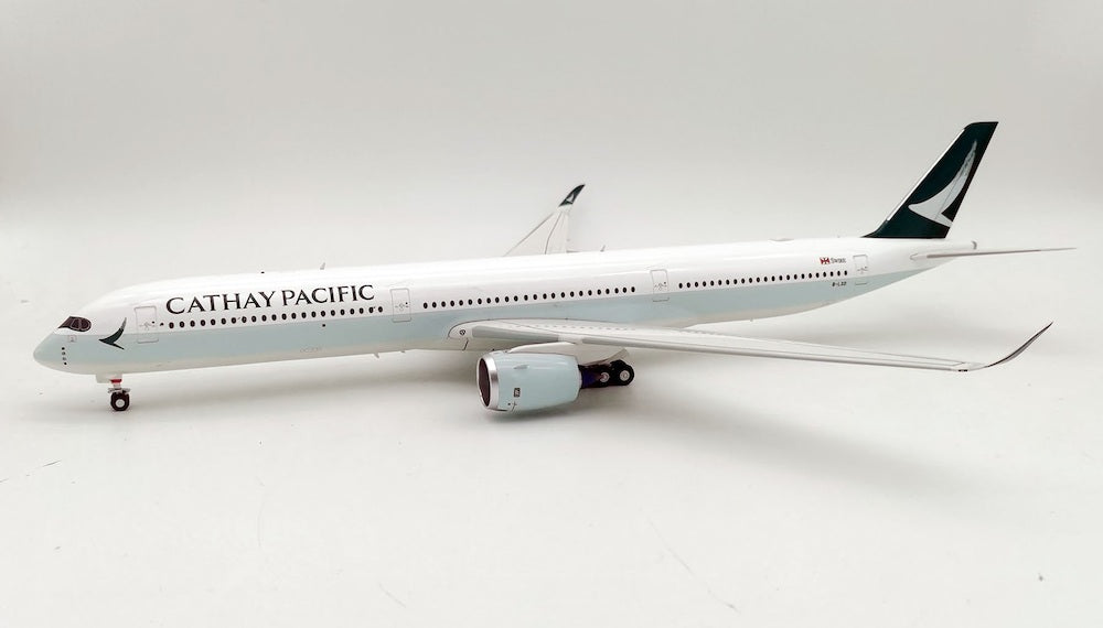 Whitebox WB-A350-10-002 1:200 Cathay Pacific Airbus A350-1000