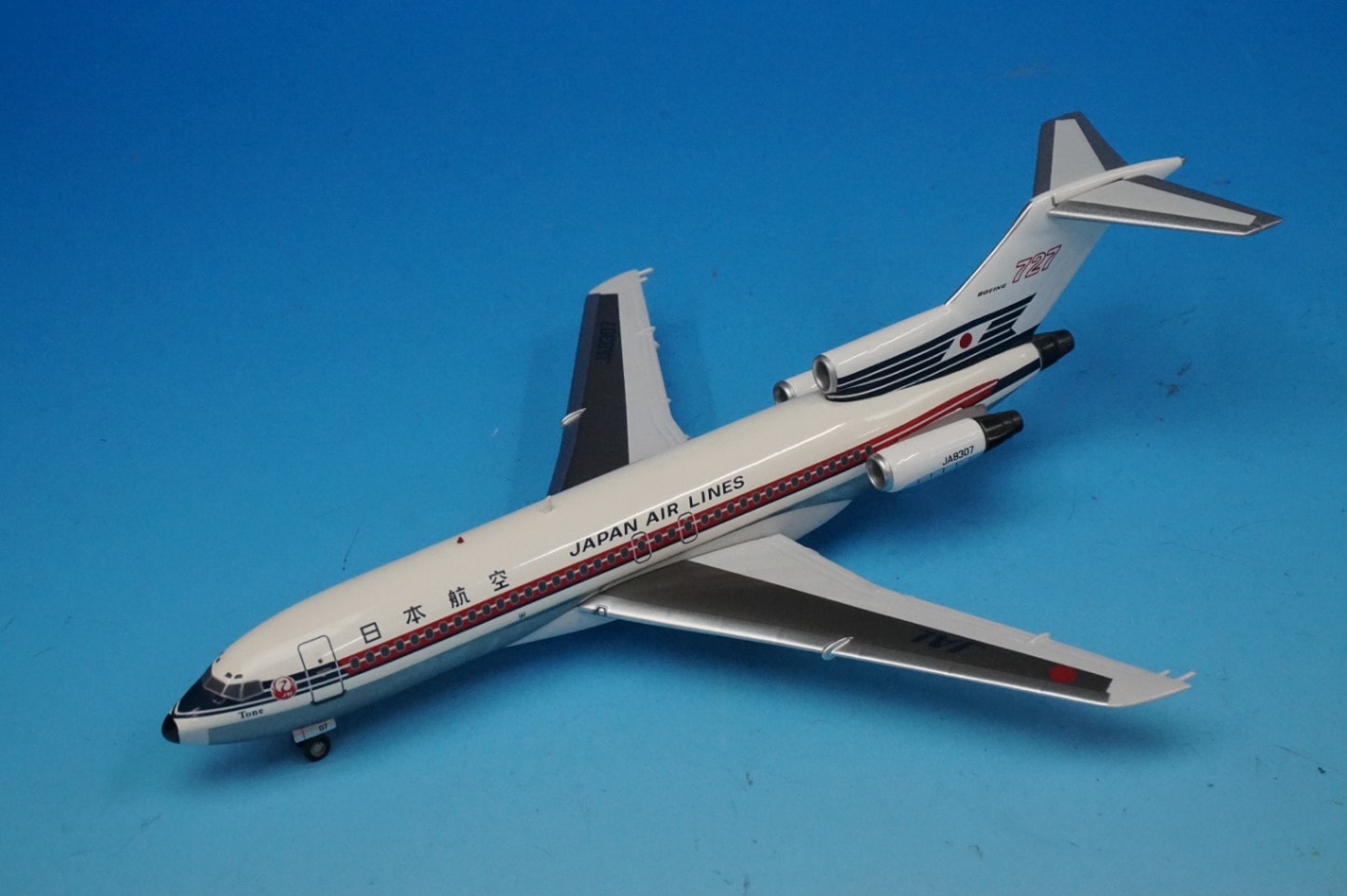 Jet-X JXL169 1:200 Japan Air Lines Boeing 727-100 JA8307