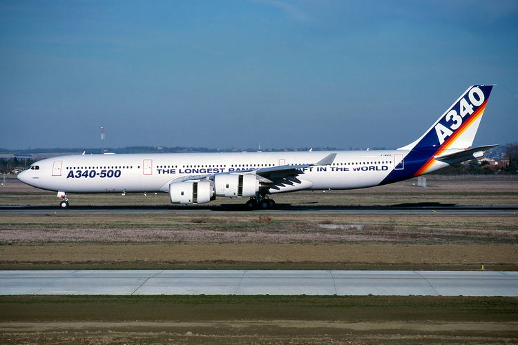 Phoenix 11915 1:400 House Color Airbus A340-500 F-WWTE