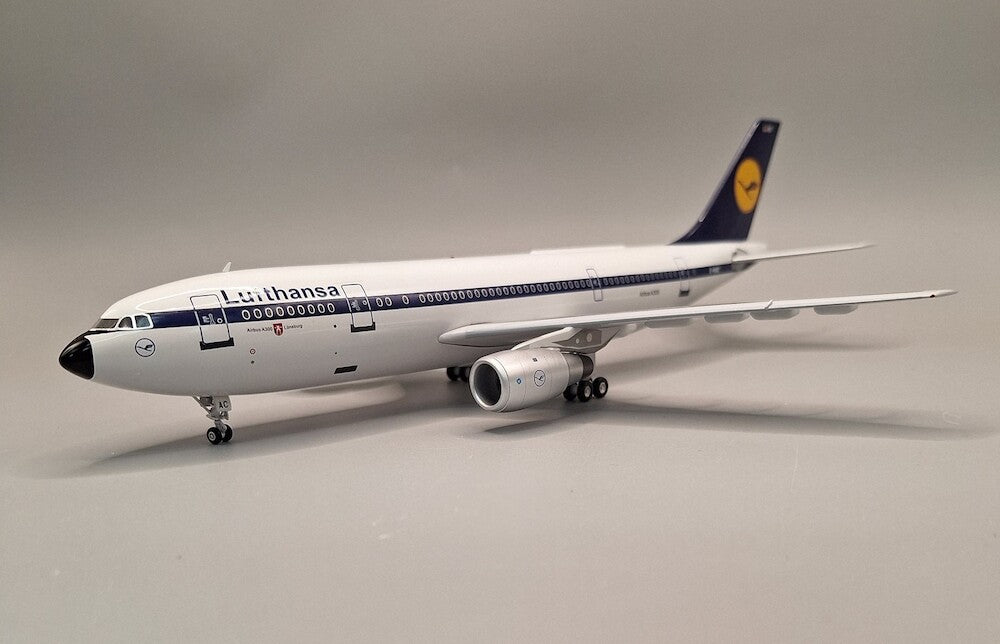 Pre-Order JFox JF-A300-001 1:200 Lufthansa Airbus A300B2-1C D-AIAC