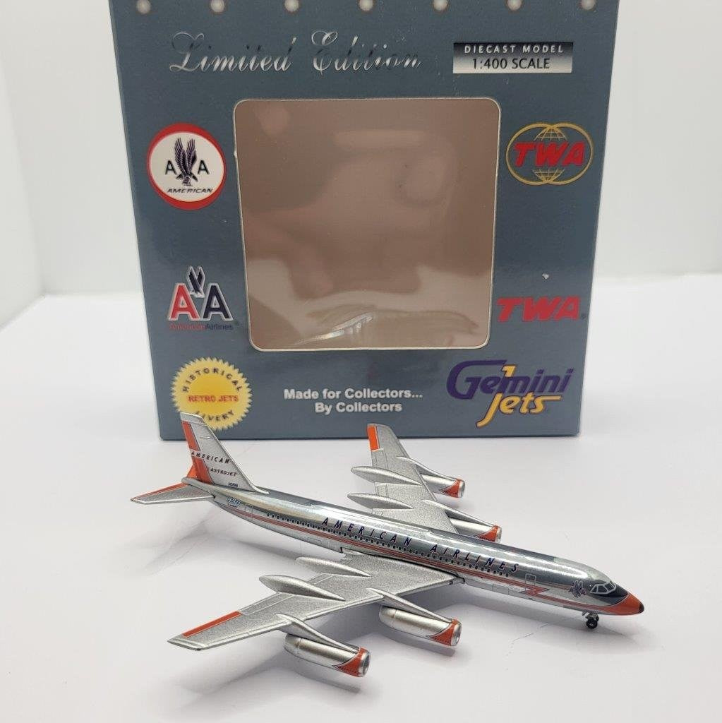 Gemini Jets GJAAL489 1:400 American Airlines Convair CV-990 N5618