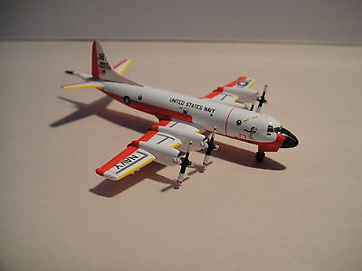 Dragon Models 55737 1:400 Lockheed P3 Orion (Red)