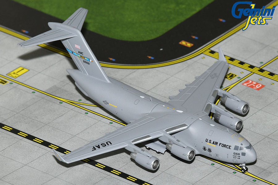 Gemini Macs GMUSA143 1:400 U.S. Air Force C-17A Globemaster III 06-6168 (Dover Air Force Base)