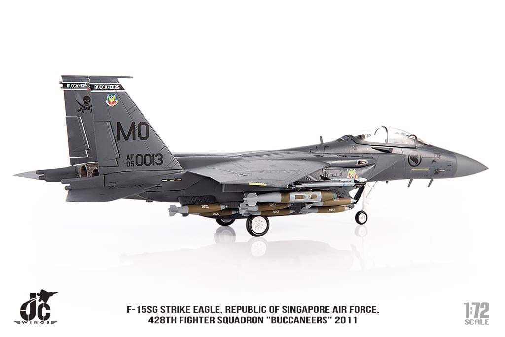 Pre-Order JC Wings JCW-72-F15-025 1:72 F-15SG Strike Eagle Republic of Singapore Air Force, 428th Fighter Squadron "Buccaneers" 2011