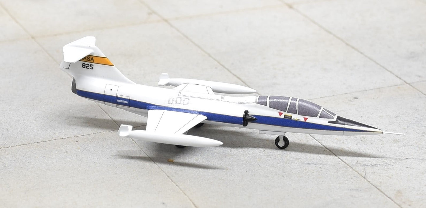 Sky Classics 1:200 SCF10404 Lockheed TF-104G Starfighter NASA N825NA  White Blue Stripe White Bottom W/Wing Tanks