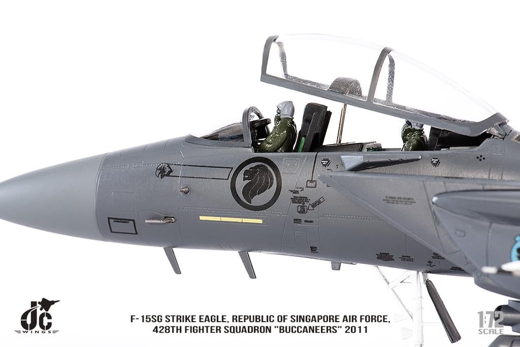 Pre-Order JC Wings JCW-72-F15-025 1:72 F-15SG Strike Eagle Republic of Singapore Air Force, 428th Fighter Squadron "Buccaneers" 2011