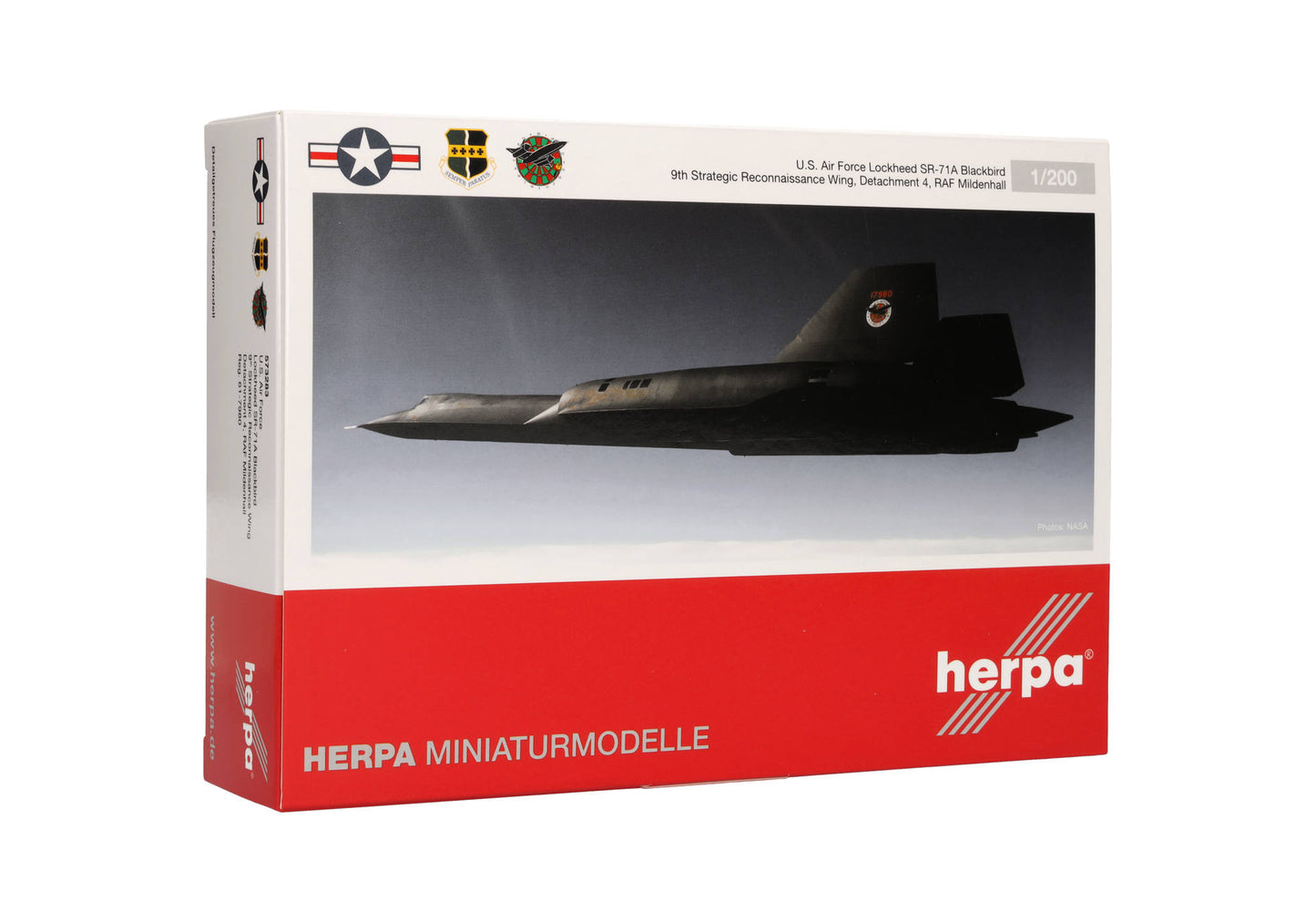 Herpa Wings 573283 1:200 USAF SR-71A Blackbird 9th SRW, RAF Mildenhall 61-7980