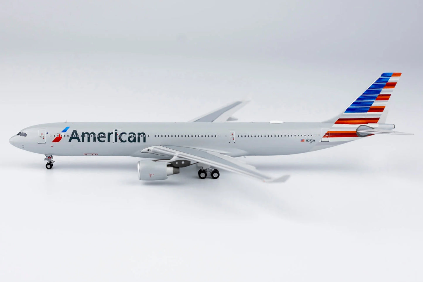 NG 62026 1:400 American Airlines Airbus A330-300 N277AY