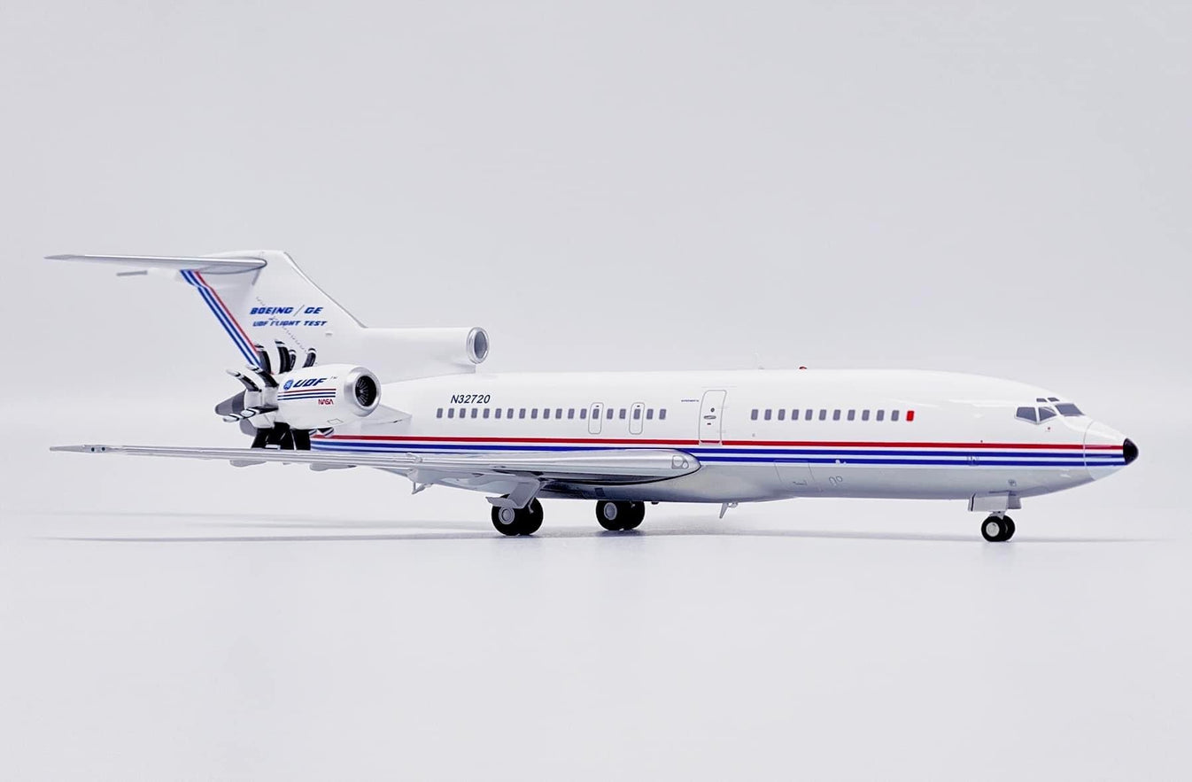 Pre-Order JC Wings XX20413 1:200 Boeing House Color 727-100 