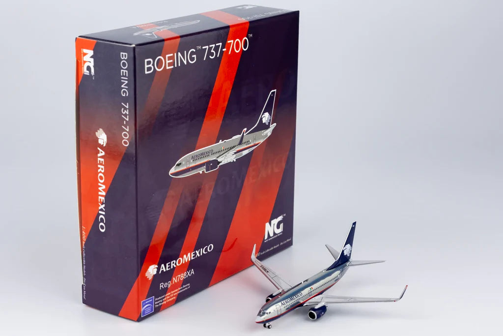 NG Models 1:400 77027 AeroMexico Boeing 737-700 N788XA