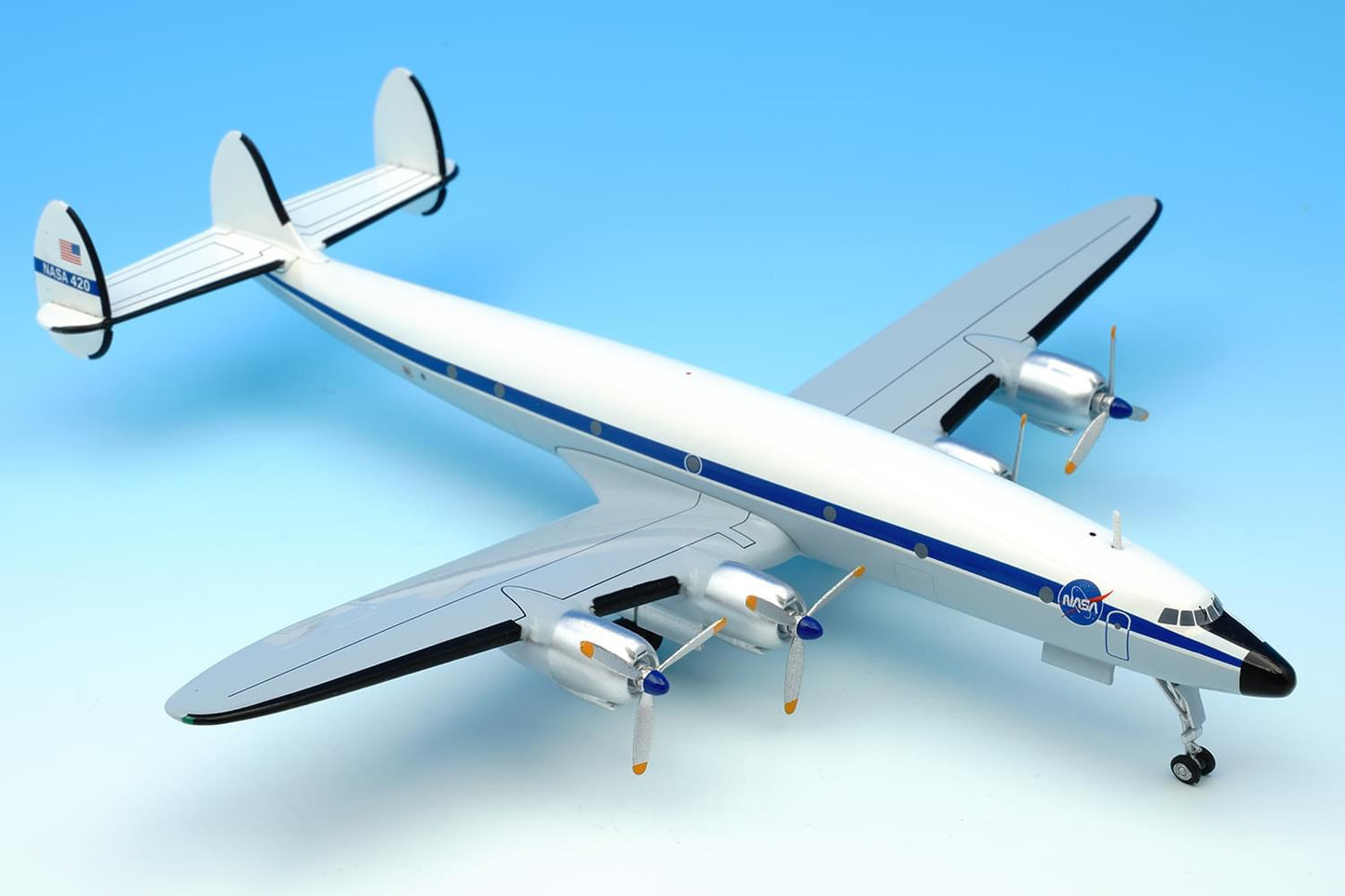 Aviation Classics MTS20001 1:200 NASA C-121G Constellation N420NA