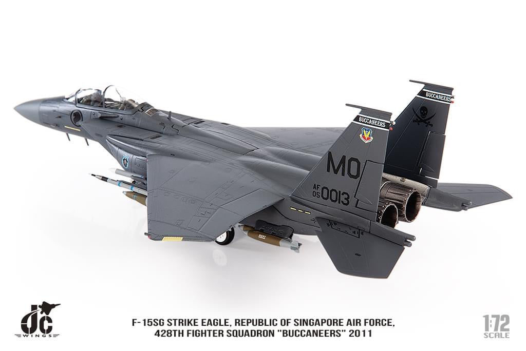 Pre-Order JC Wings JCW-72-F15-025 1:72 F-15SG Strike Eagle Republic of Singapore Air Force, 428th Fighter Squadron "Buccaneers" 2011