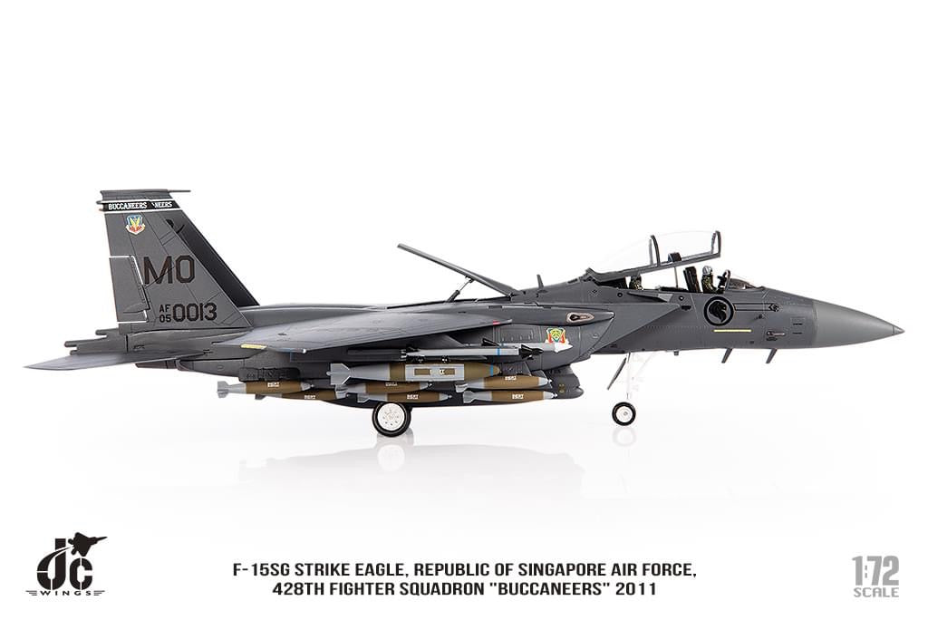 Pre-Order JC Wings JCW-72-F15-025 1:72 F-15SG Strike Eagle Republic of Singapore Air Force, 428th Fighter Squadron "Buccaneers" 2011