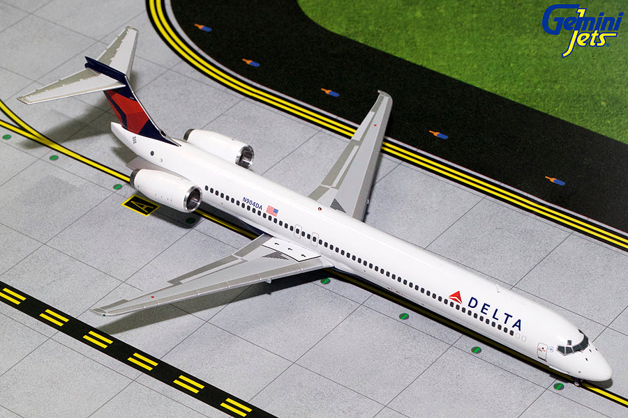 Gemini Jets G2DAL719 1:200 Delta Airlines McDonnell Douglas MD-90 N904DA