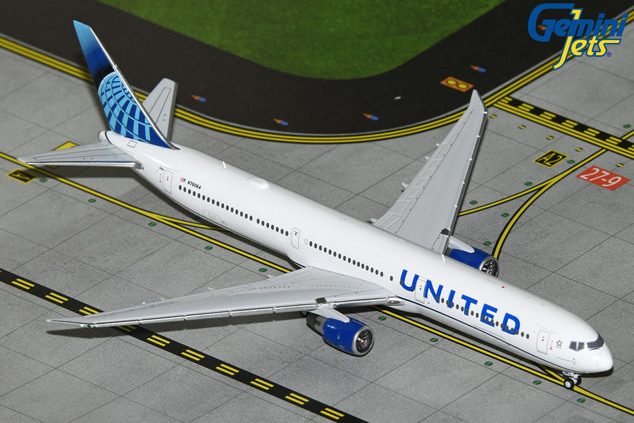 Gemini Jets GJUAL2152 1:400 United Airlines B767-400ER N76064