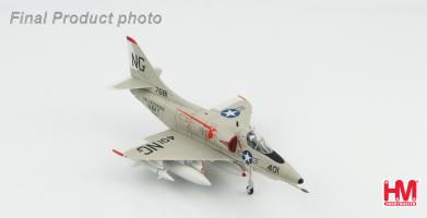 Hobby Master HA1424 A-4C Skyhawk 147681, VA-94 Shrikes USS Enterprise, 1960s