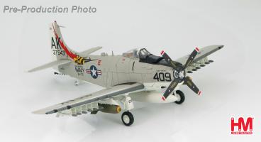 Hobby Master HA2901 A-1H Skyraider VA-176, USS Intrepid (CVS-11), Oct 1966 Mig Killer