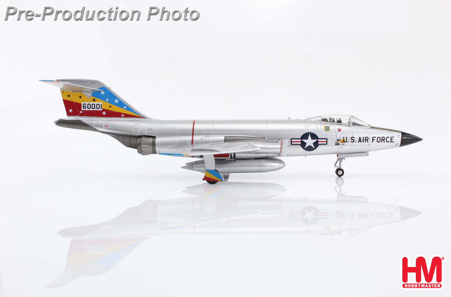 Hobby Master HA9303 1:72 F-101C Voodoo 92nd TFS, 81st TFW, Bentwaters 1964 Robin Olds