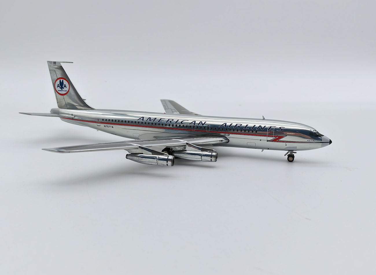 InFlight200 IF701AA1221P American Airlines Boeing 707-100 N7577A