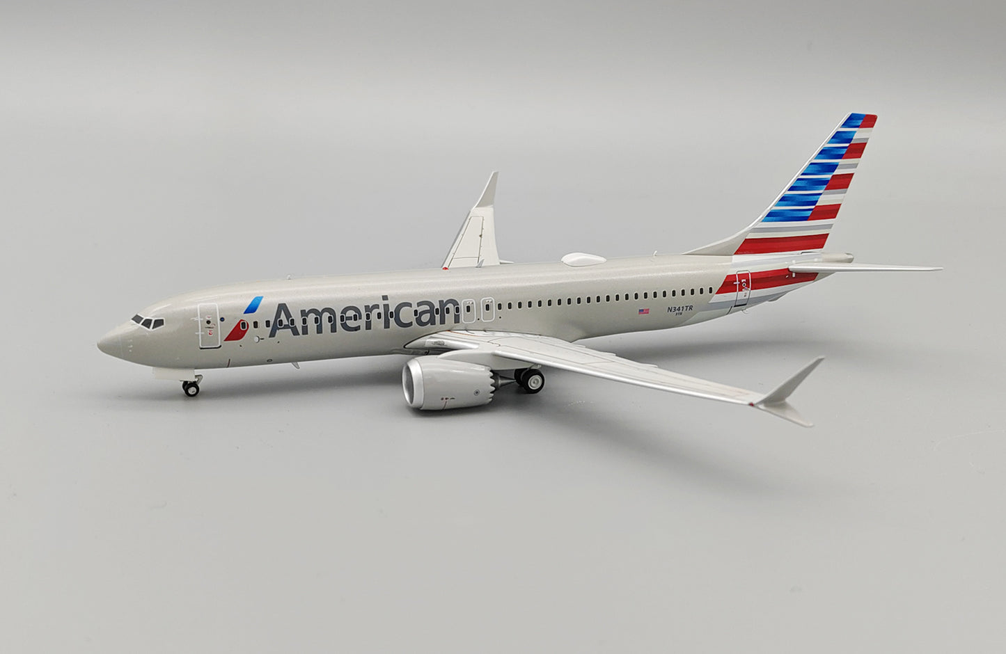 Inflight 1:200 IF738AA0824 American Airlines Boeing 737-8 MAX N341TR