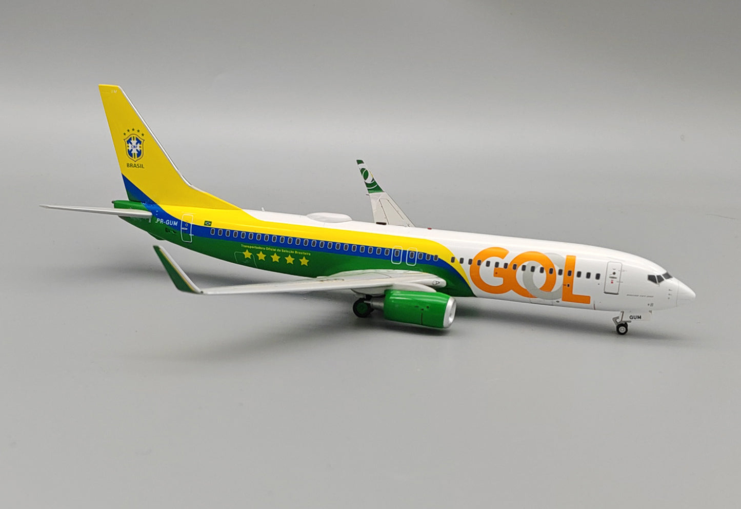 Inflight IF738G30524 1:200 Gol Transportes Aereos Boeing 737-8EH PR-GUM