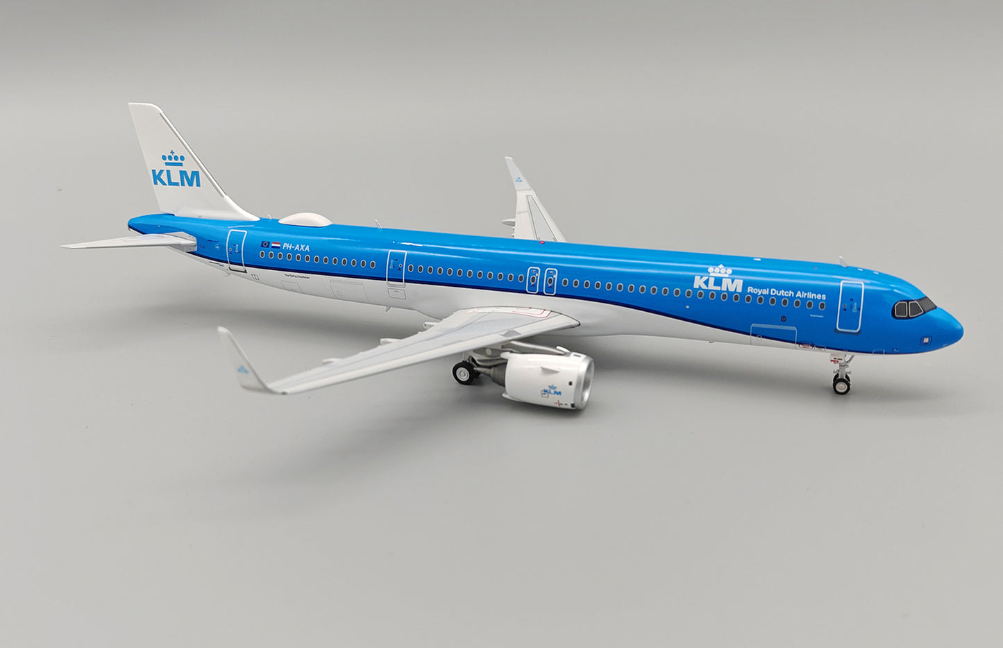 Pre-Order Inflight IF321KL0824 1:200 KLM Royal Dutch Airlines Airbus A321-252NX PH-AXA