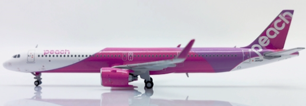 Pre-Order JC Wings EW421N015 1:400 Peach Airbus A321NEO Reg: JA902P