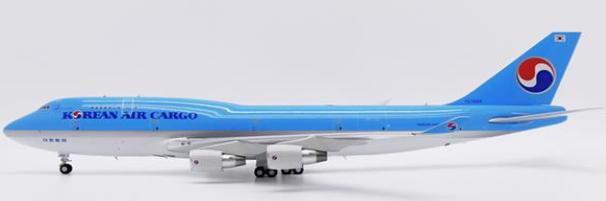 Pre-Order JC Wings XX20186 1:200 Korean Air Cargo Boeing 747-400BCF Reg: HL7486