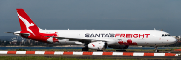 Pre-Order JC Wings XX40613 1:400 Qantas Freight Airbus A321(P2F) "Santa's Freight" Reg: VH-XF4