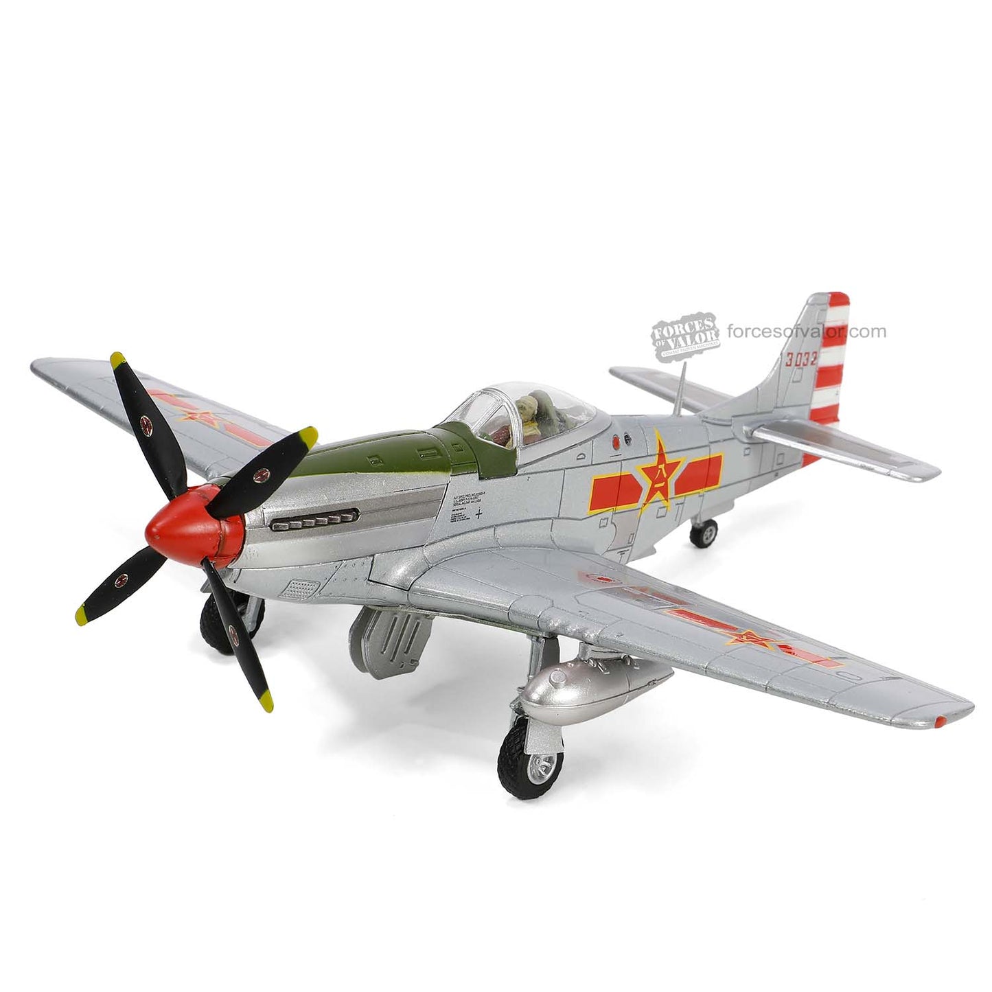 Forces of Valor FOV-812013B 1:72 P-51D Mustang PLA