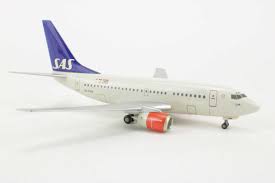 Herpa Wings 550048 1:200 SAS Boeing 737-600