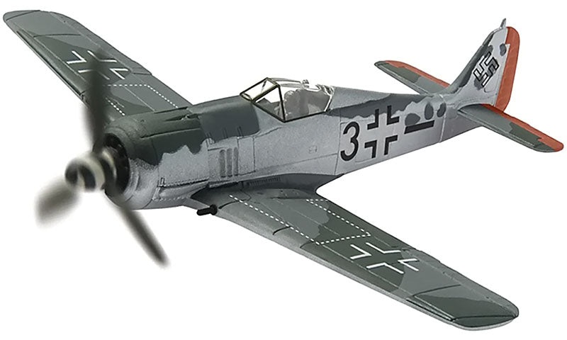 Corgi AA34316 1:72 Focke-Wulf Fw 190A Luftwaffe II./SG 2, Black 3, Eugen Lorcher, Aufhausen, Germany, May 8th 1945