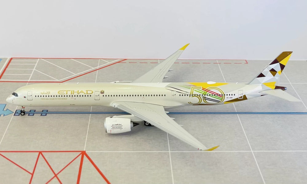 Phoenix 11726 1:400 Etihad Airways Airbus A350-1000 A6-XWB