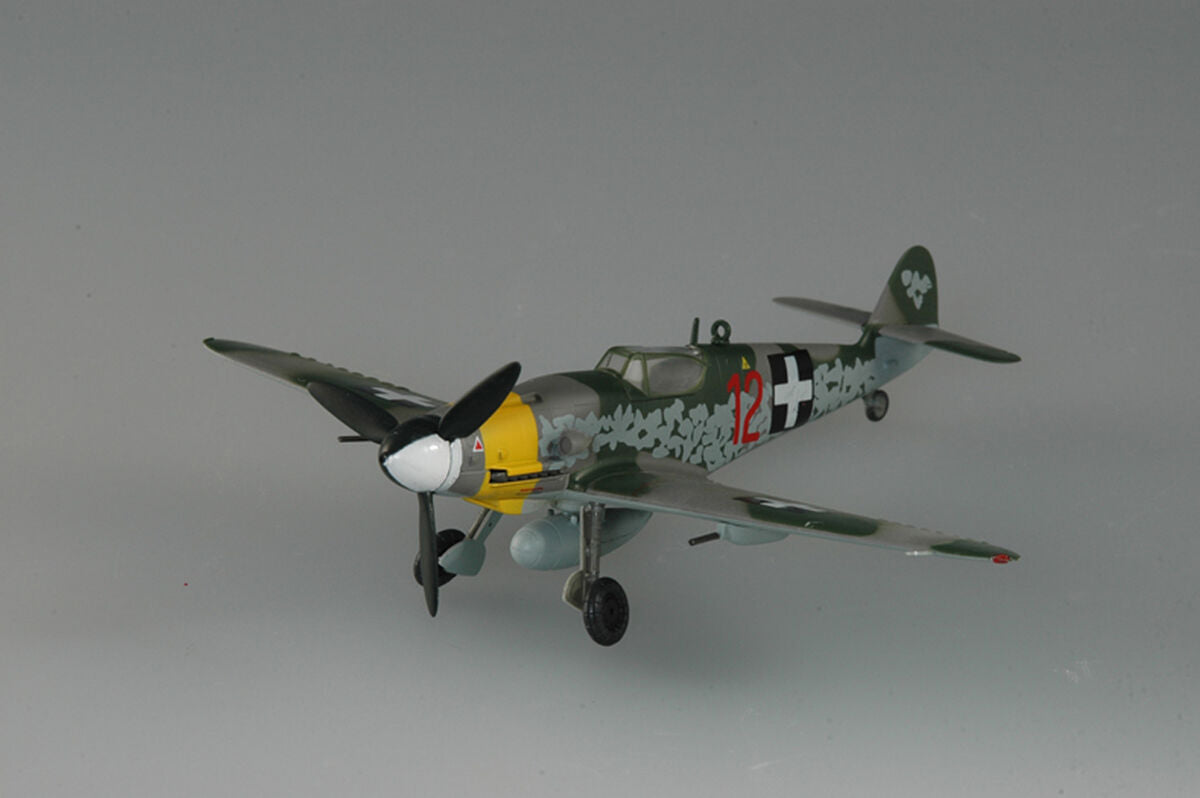 Easy Models 37204 1:72 Messerschmitt Bf 109G Hungarian AF, Red 12, 1945