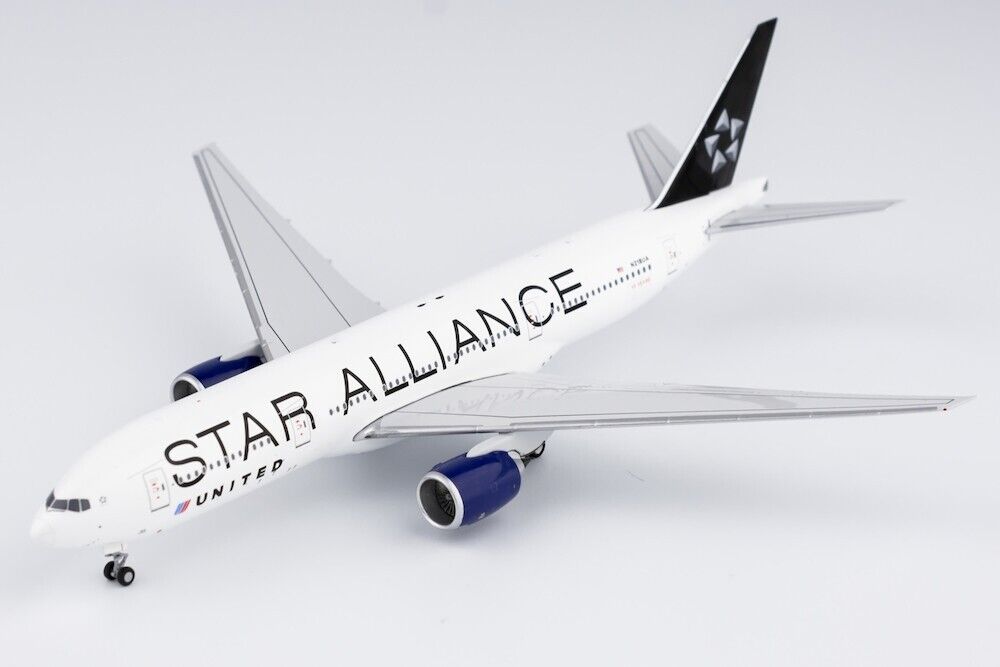 NG 72021 1:400 United Airlines Boeing 777-200ER N218UA "Star Alliance"