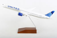 SkyMarks 1:200 United Boeing 787-10 N12010 SKR5170