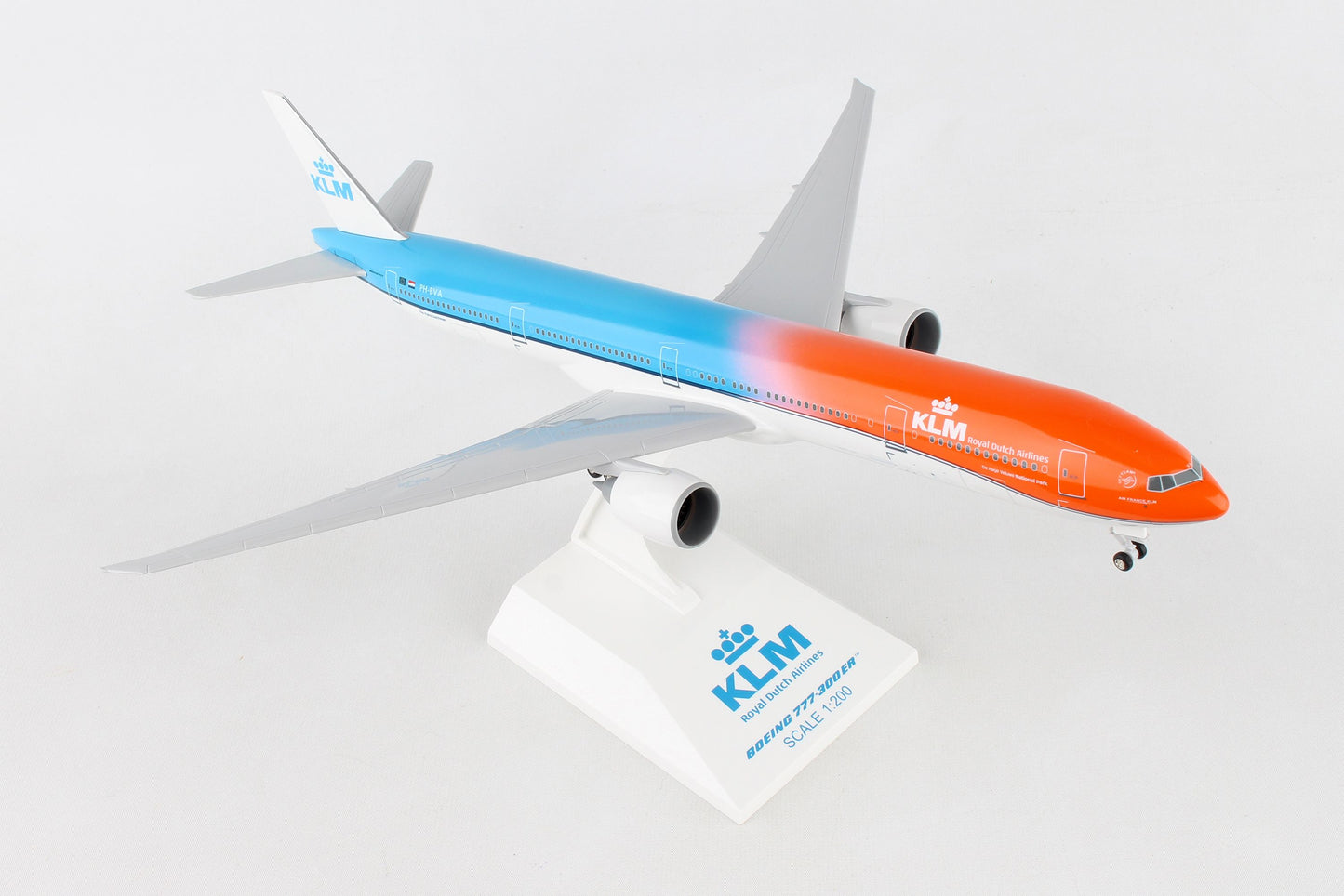 SkyMarks 1:200 KLM Boeing 777-300 PH-BVA "Orange Pride" SKR972