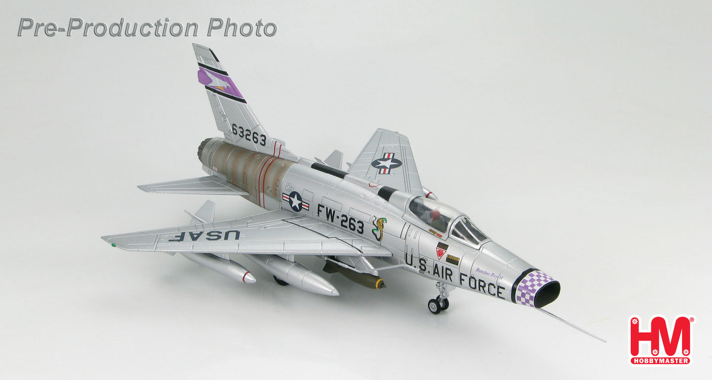 Hobby Master 1:72 F-100D Super Sabre HA2112