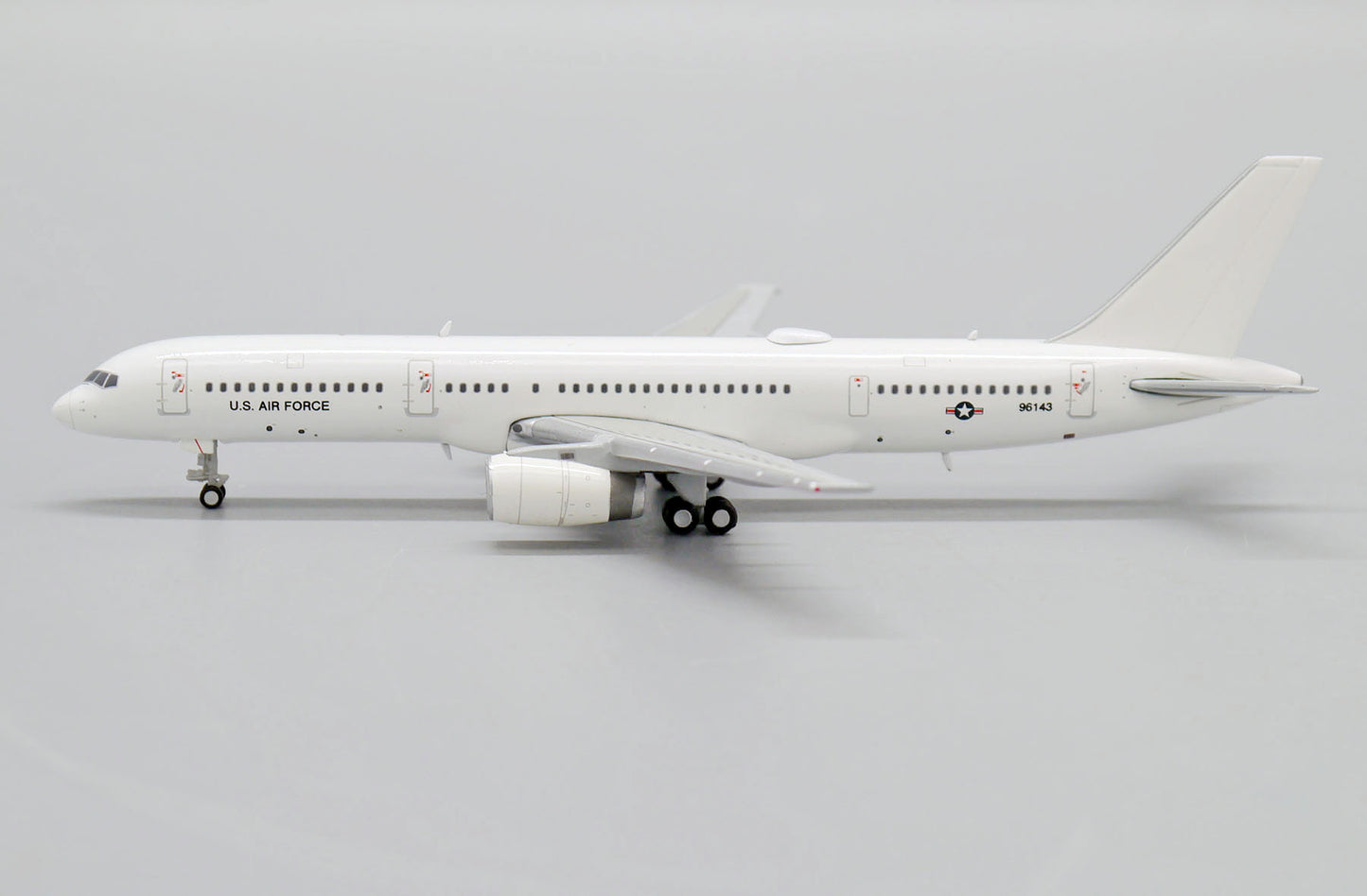 JC Wings 1:400 USAF Boeing C-32B LH4253