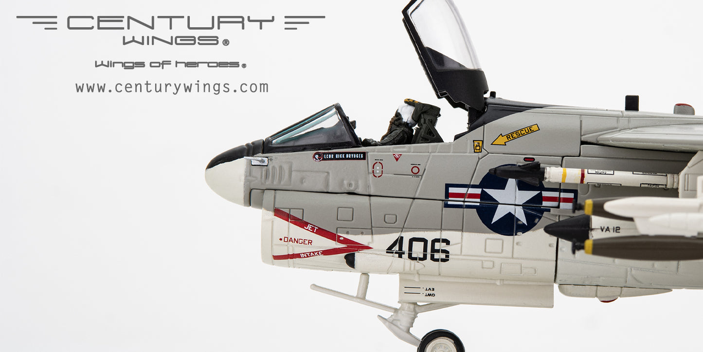 Century Wings CW-001646 1:72 A-7E Corsair II US Navy VA-12 Flying Ubangis AG406