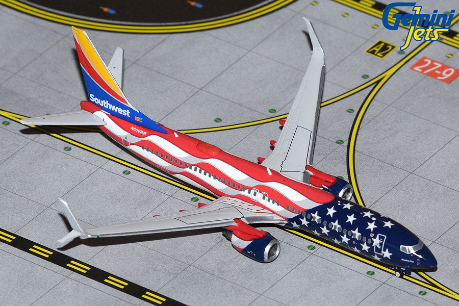 Gemini Jets GJSWA2039 1:400 Southwest Boeing 737-800 Freedom One