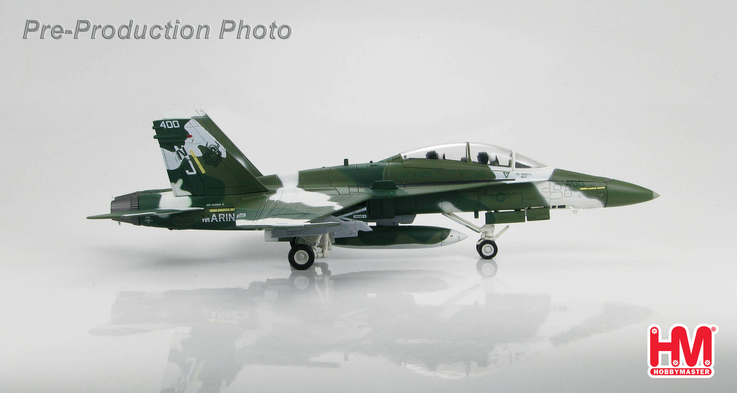 *Hobby Master HA3513 1:72 F/A-18B "Rough Raiders"