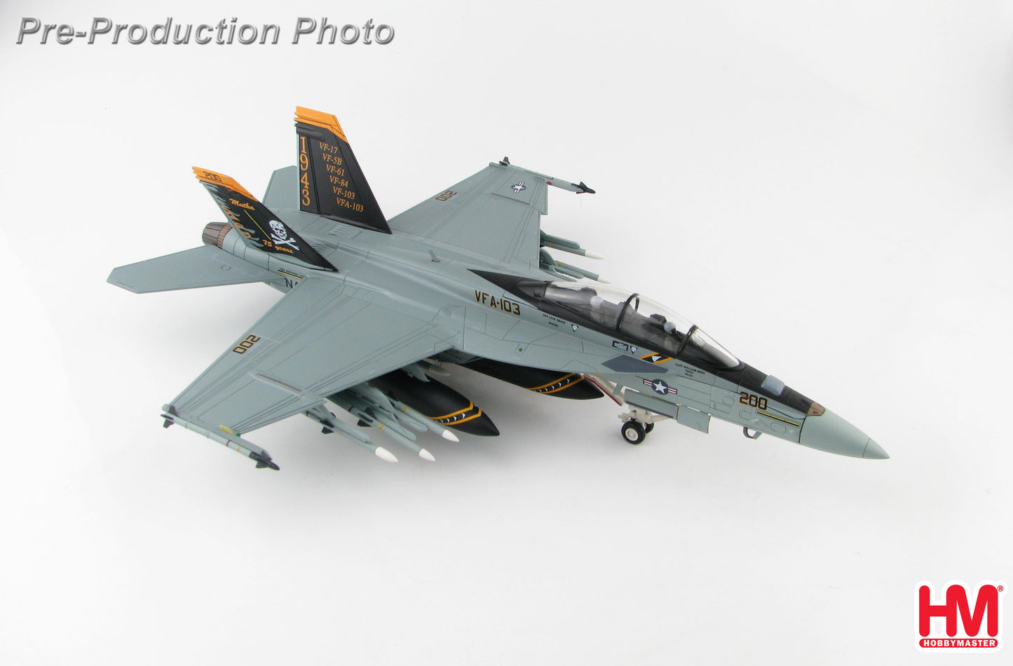 Hobby Master HA5113 1:72 F/A-18F Super Hornet 168493, VFA-103, USS Lincoln , 2018 "75th Anniversary Commemorative Scheme"