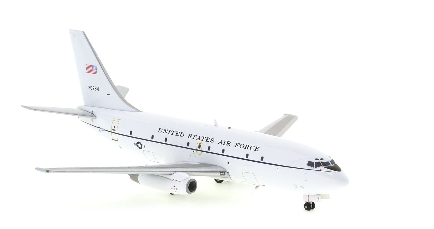 *Jfox JF-737-2-005 1:200 USAF Boeing 737-200 T-34A