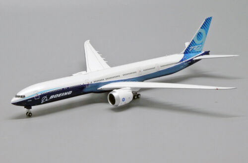 JC Wings LH4161 1:400 Boeing 777X (777-9) Boeing Company House Colors N779XX