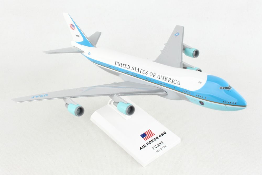 SkyMarks 1:250 USAF Boeing VC-25 747-200 SKR041